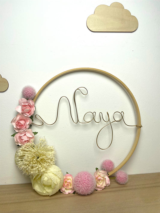 COURONNE FLEURIE "Prénom"